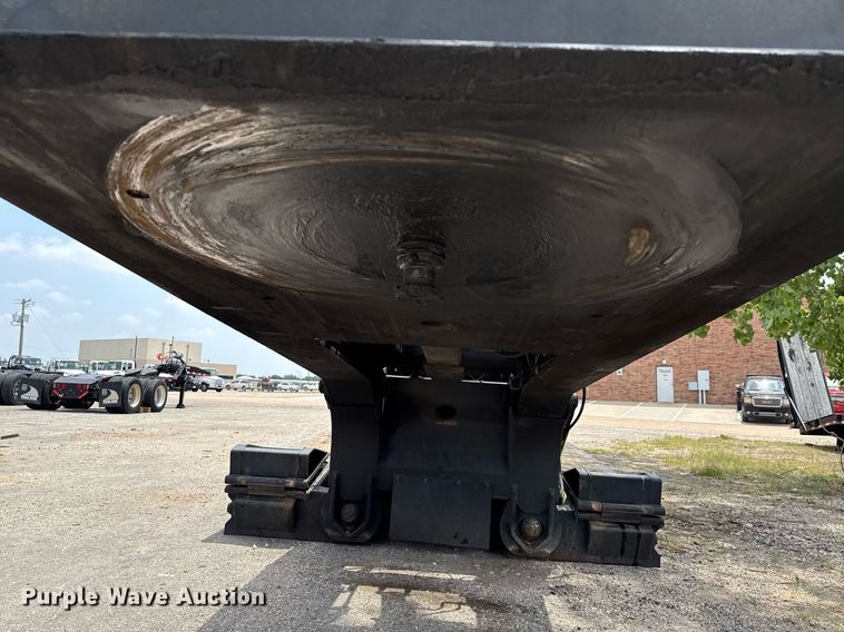 image for item EE0082 2016 Trail King TK130HDG-102 lowboy equipment trailer