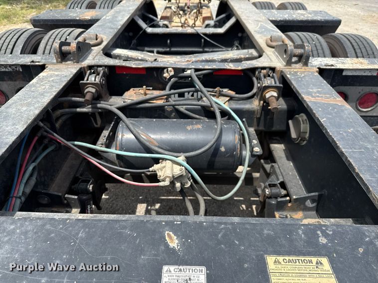 image for item EE0082 2016 Trail King TK130HDG-102 lowboy equipment trailer