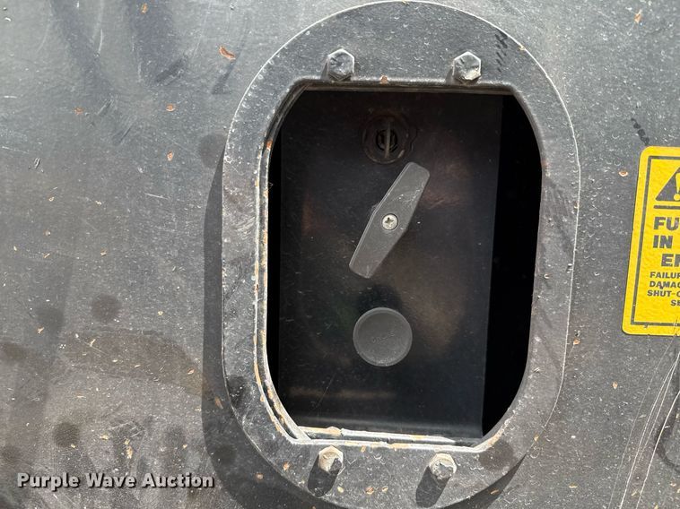 image for item EE0082 2016 Trail King TK130HDG-102 lowboy equipment trailer