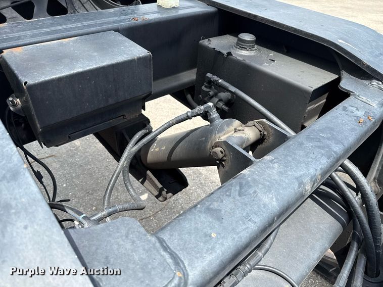 image for item EE0082 2016 Trail King TK130HDG-102 lowboy equipment trailer