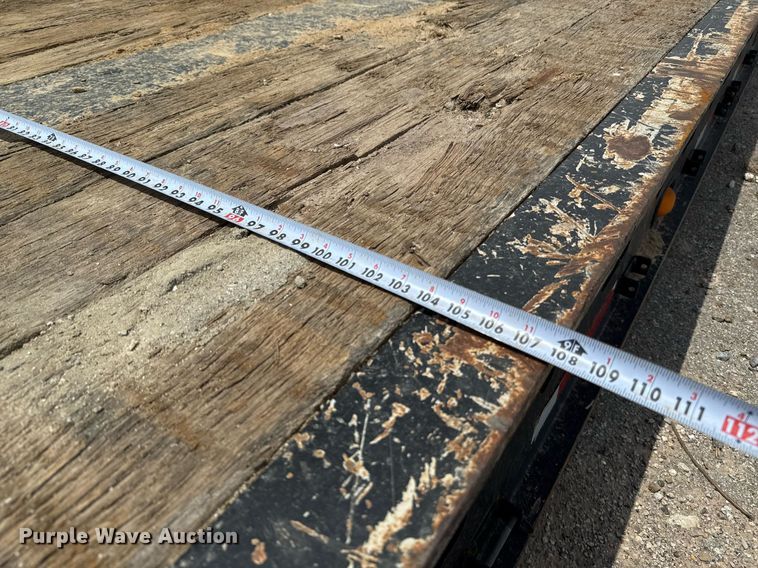 image for item EE0082 2016 Trail King TK130HDG-102 lowboy equipment trailer