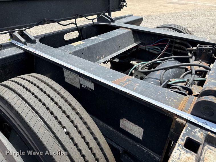 image for item EE0082 2016 Trail King TK130HDG-102 lowboy equipment trailer