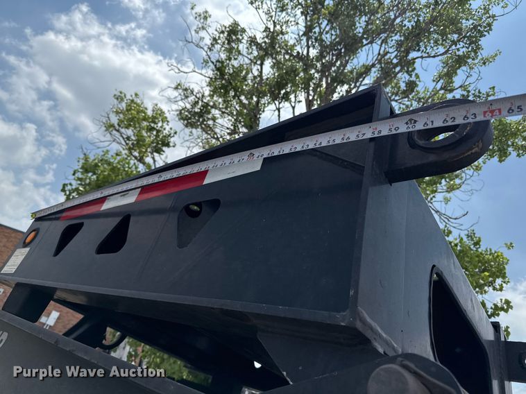 image for item EE0082 2016 Trail King TK130HDG-102 lowboy equipment trailer