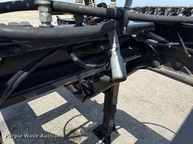 image for item EE0082 2016 Trail King TK130HDG-102 lowboy equipment trailer