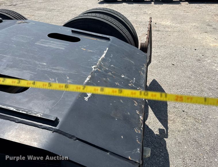 image for item EE0082 2016 Trail King TK130HDG-102 lowboy equipment trailer