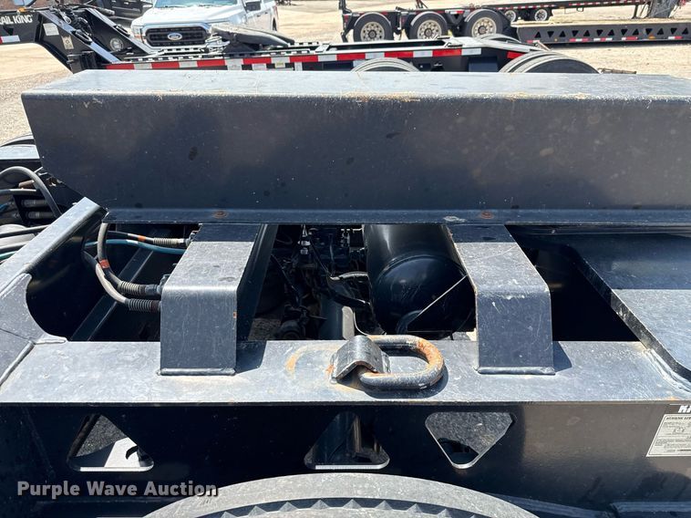 image for item EE0082 2016 Trail King TK130HDG-102 lowboy equipment trailer