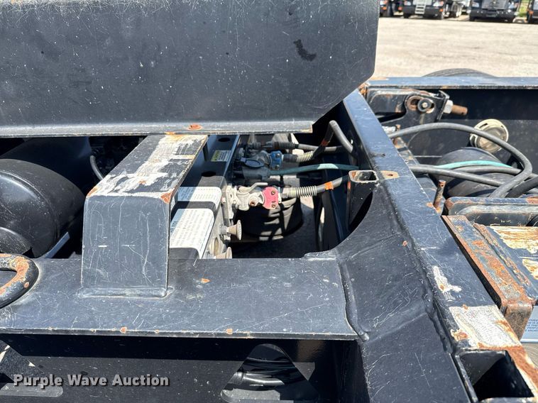 image for item EE0082 2016 Trail King TK130HDG-102 lowboy equipment trailer