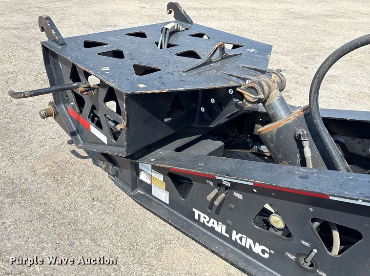 image for item EE0082 2016 Trail King TK130HDG-102 lowboy equipment trailer