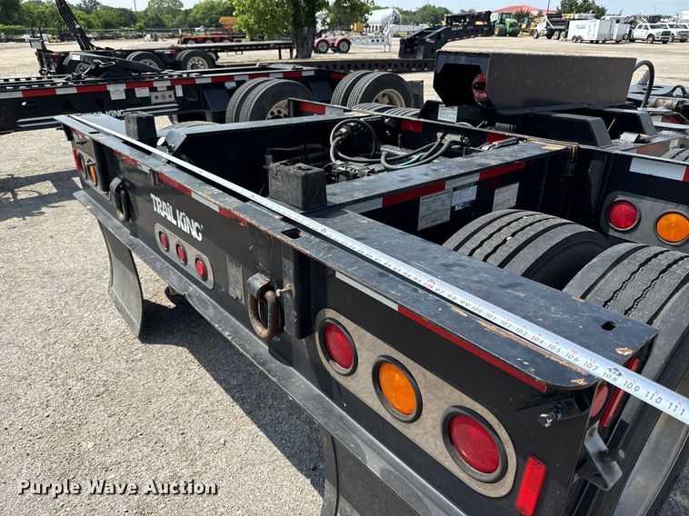 image for item EE0082 2016 Trail King TK130HDG-102 lowboy equipment trailer