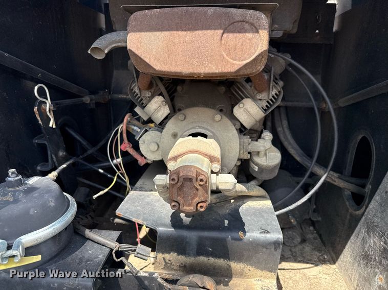 image for item EE0082 2016 Trail King TK130HDG-102 lowboy equipment trailer