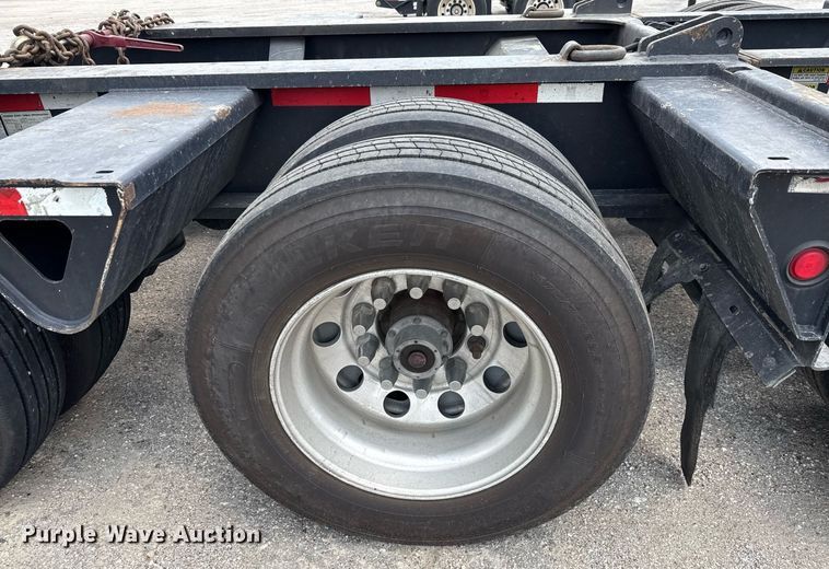 image for item EE0082 2016 Trail King TK130HDG-102 lowboy equipment trailer