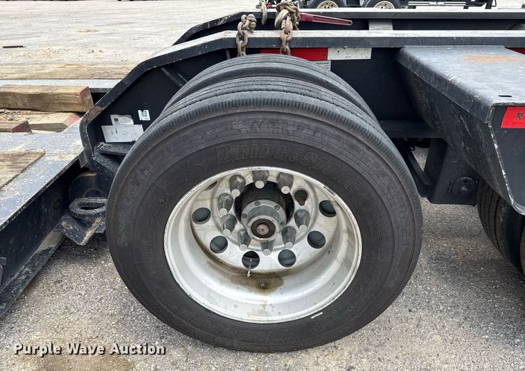 image for item EE0082 2016 Trail King TK130HDG-102 lowboy equipment trailer