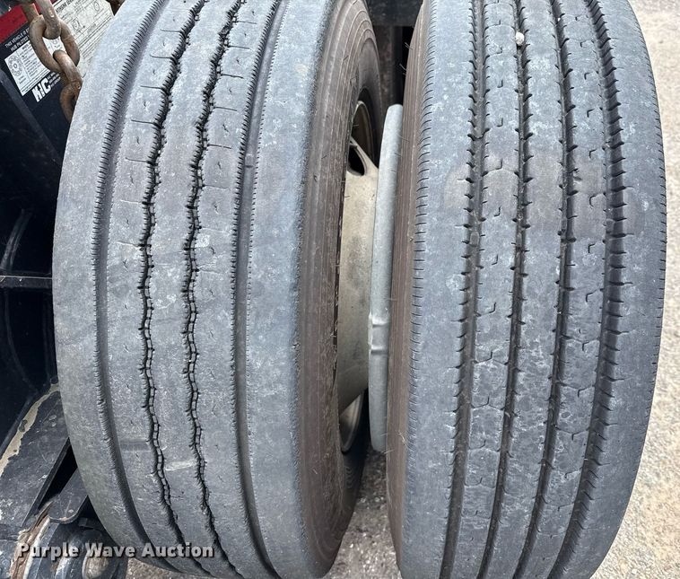 image for item EE0082 2016 Trail King TK130HDG-102 lowboy equipment trailer