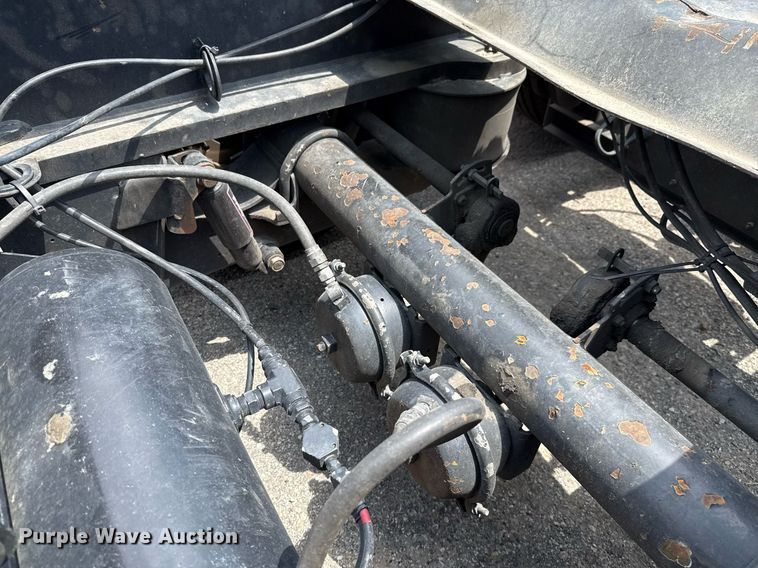 image for item EE0082 2016 Trail King TK130HDG-102 lowboy equipment trailer