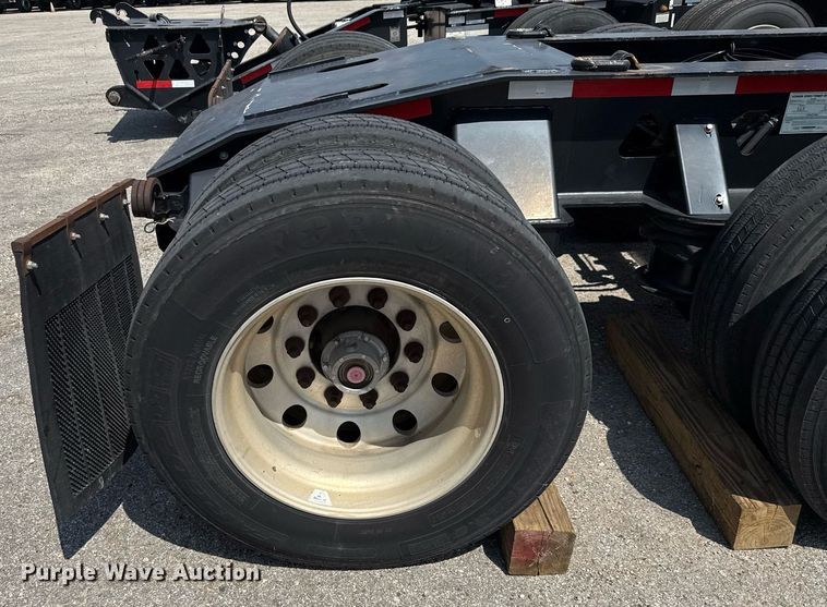 image for item EE0082 2016 Trail King TK130HDG-102 lowboy equipment trailer