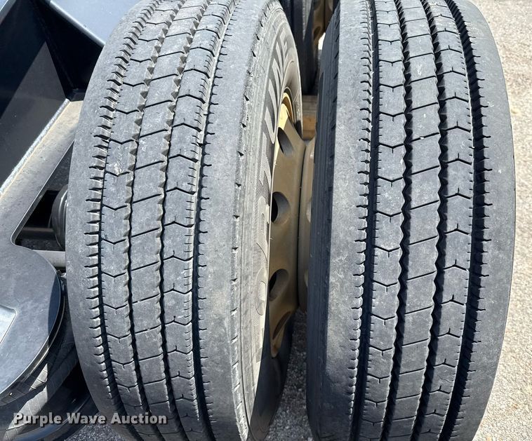 image for item EE0082 2016 Trail King TK130HDG-102 lowboy equipment trailer