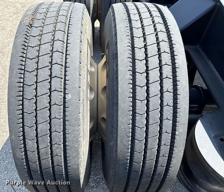 image for item EE0082 2016 Trail King TK130HDG-102 lowboy equipment trailer