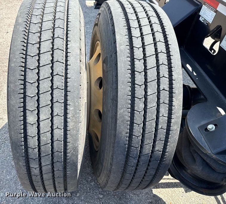 image for item EE0082 2016 Trail King TK130HDG-102 lowboy equipment trailer