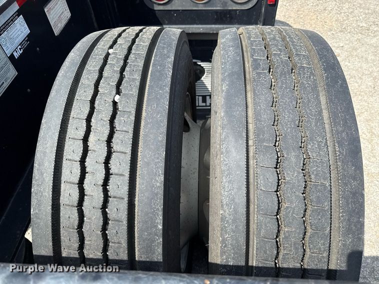 image for item EE0082 2016 Trail King TK130HDG-102 lowboy equipment trailer