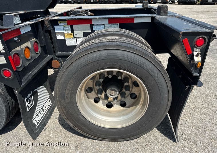 image for item EE0082 2016 Trail King TK130HDG-102 lowboy equipment trailer