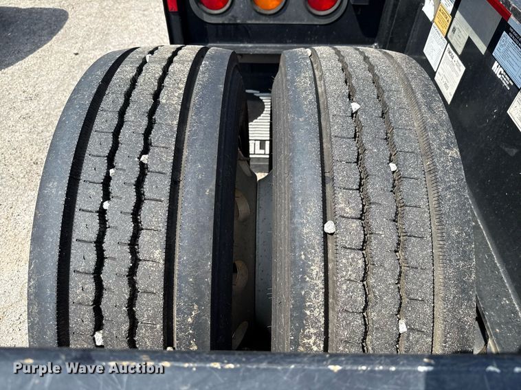 image for item EE0082 2016 Trail King TK130HDG-102 lowboy equipment trailer