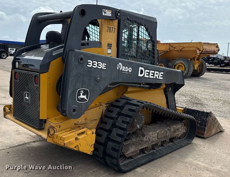 image for item EE0083 2016 John Deere 333E tracked skid steer loader