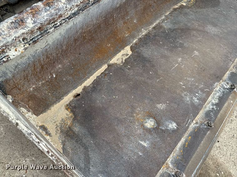 image for item EE0083 2016 John Deere 333E tracked skid steer loader