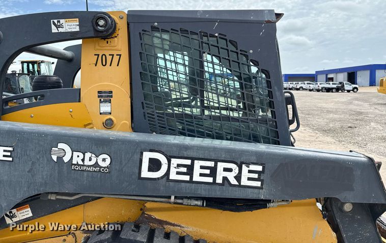 image for item EE0083 2016 John Deere 333E tracked skid steer loader