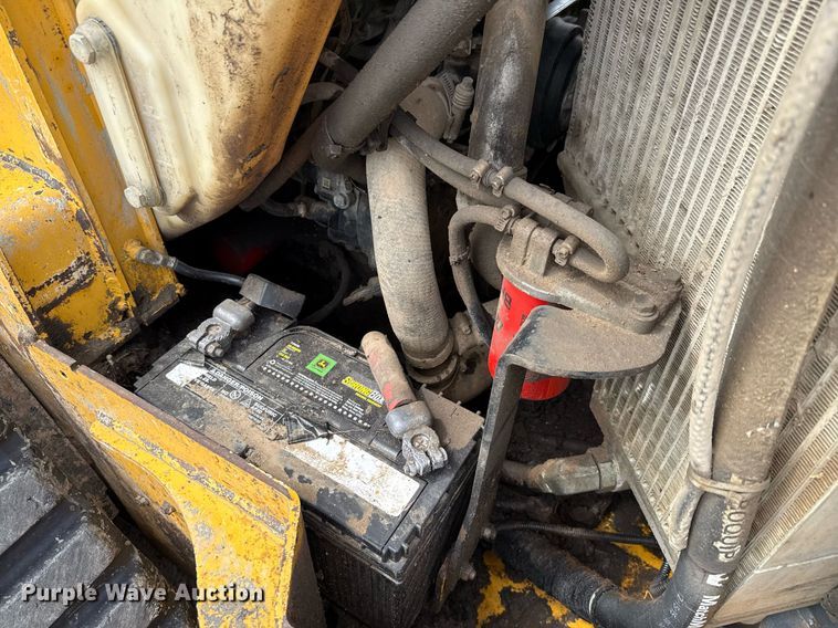 image for item EE0083 2016 John Deere 333E tracked skid steer loader