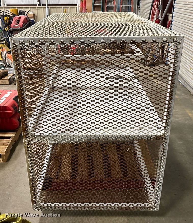 image for item EE0084 Torch bottle cage