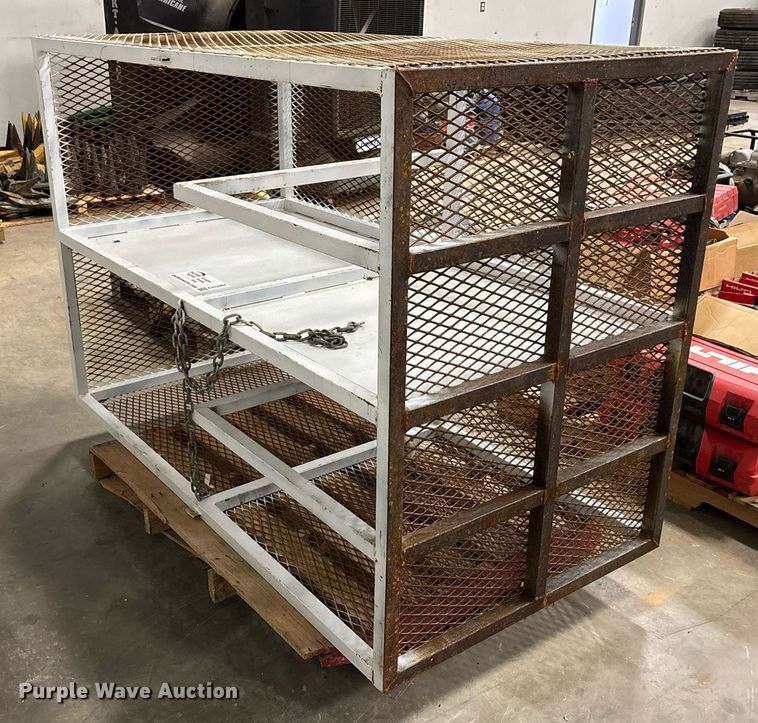 image for item EE0084 Torch bottle cage