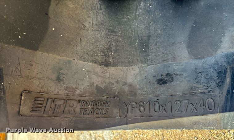 image for item EE0085 ITR dozer track