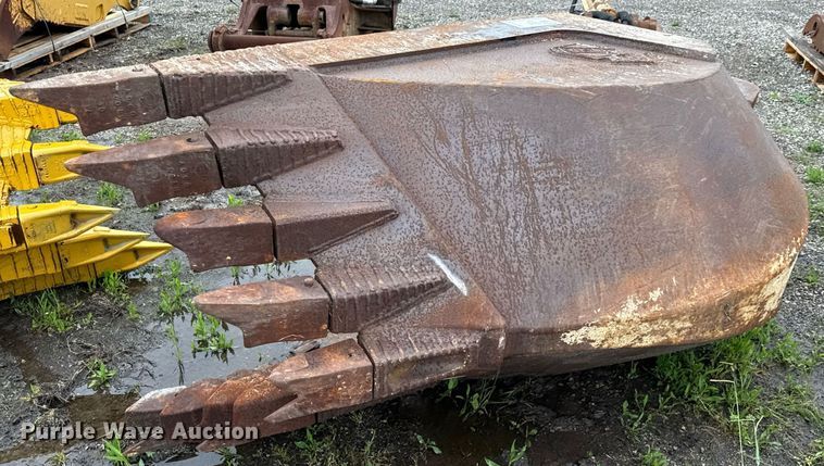 image for item EF3103 Hensley v-bottom bucket