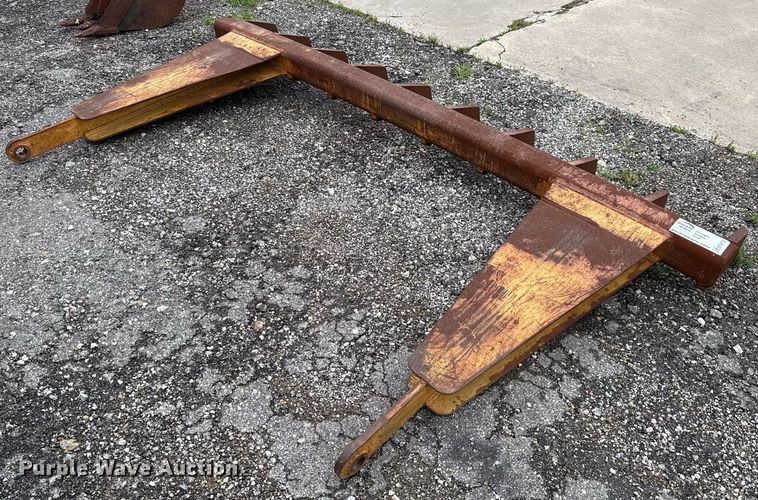 image for item EF3110 129