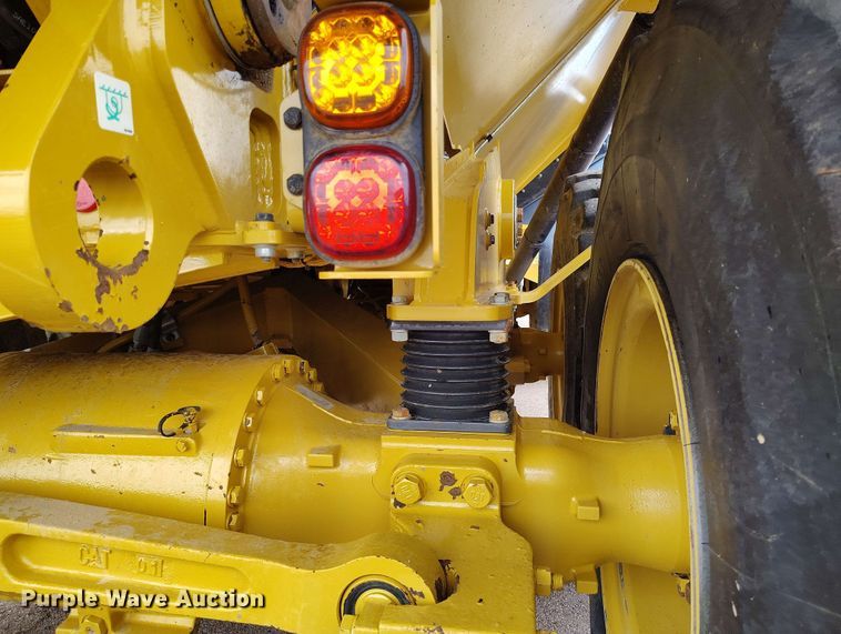 image for item EH0238 2019 Caterpillar 730 articulated haul truck