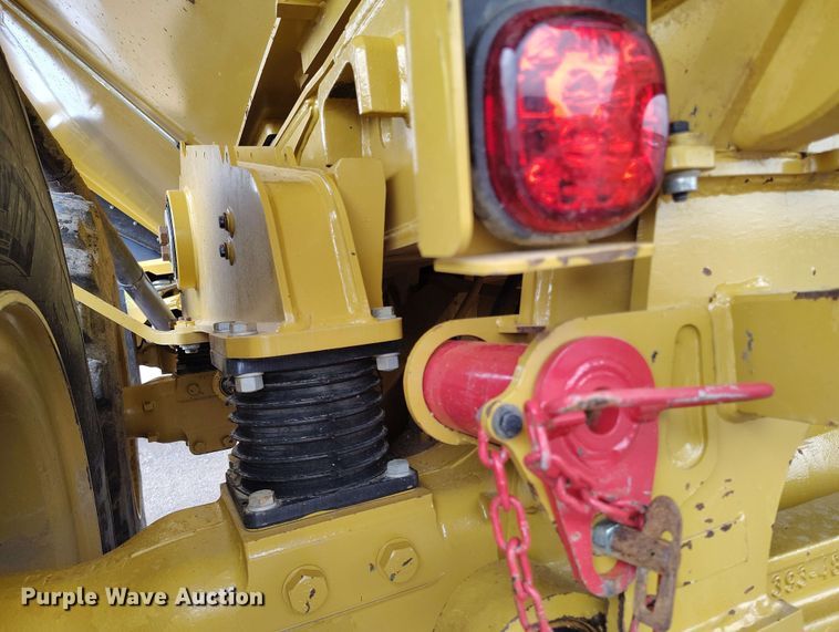 image for item EH0238 2019 Caterpillar 730 articulated haul truck