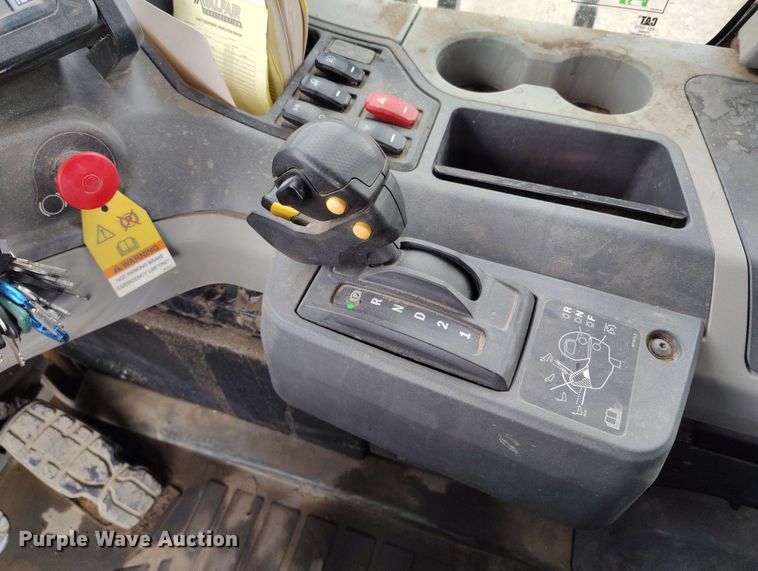 image for item EH0238 2019 Caterpillar 730 articulated haul truck