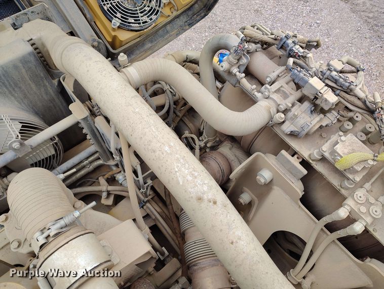 image for item EH0238 2019 Caterpillar 730 articulated haul truck