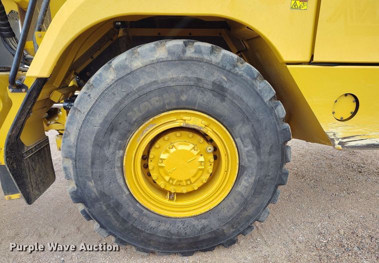 image for item EH0238 2019 Caterpillar 730 articulated haul truck