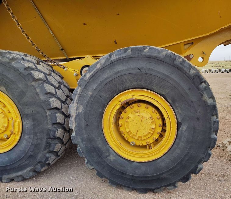 image for item EH0238 2019 Caterpillar 730 articulated haul truck