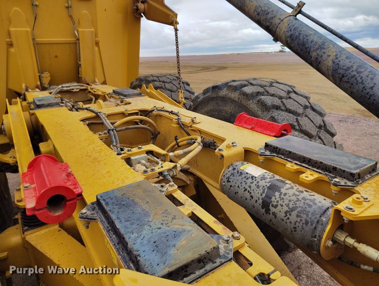 image for item EH0239 2020 Caterpillar 730 articulated haul truck