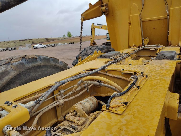 image for item EH0239 2020 Caterpillar 730 articulated haul truck