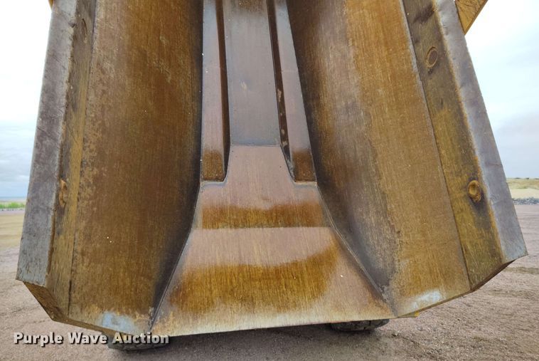 image for item EH0239 2020 Caterpillar 730 articulated haul truck