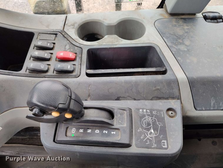 image for item EH0239 2020 Caterpillar 730 articulated haul truck