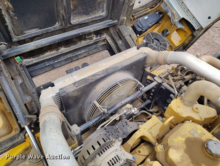 image for item EH0239 2020 Caterpillar 730 articulated haul truck