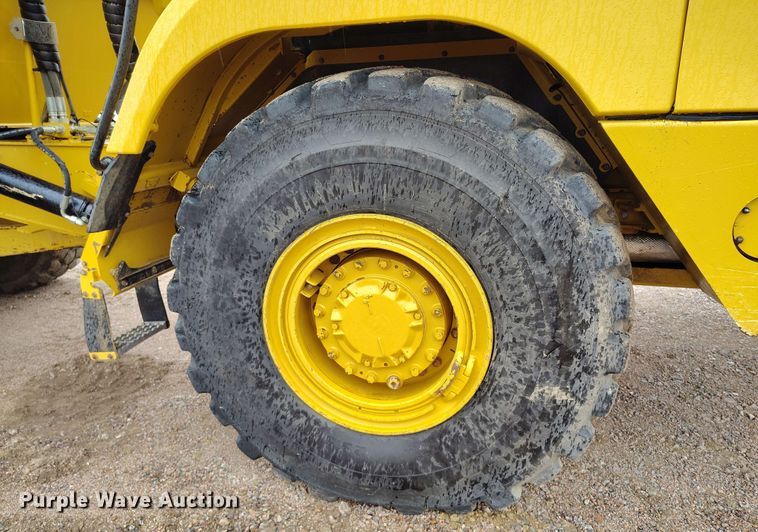 image for item EH0239 2020 Caterpillar 730 articulated haul truck