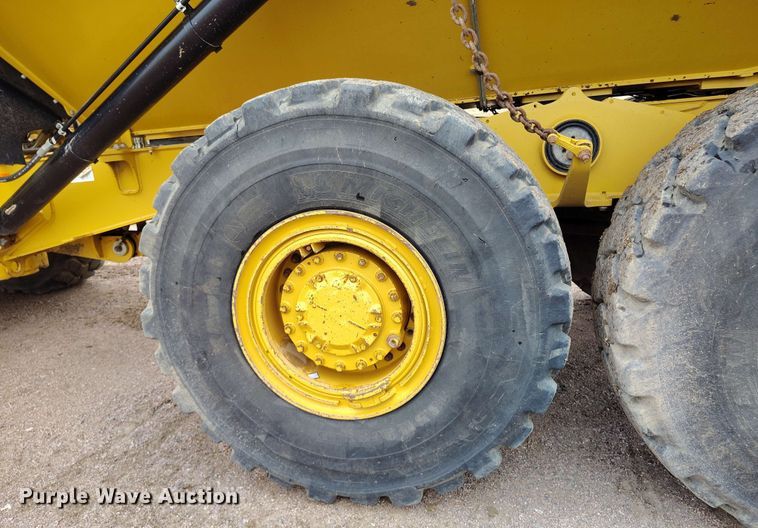 image for item EH0239 2020 Caterpillar 730 articulated haul truck