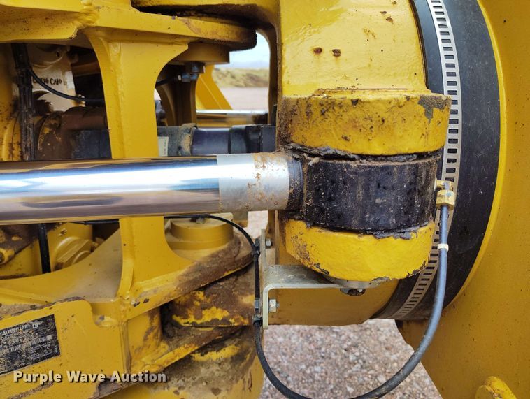 image for item EH0240 2019 Caterpillar 730 articulated haul truck