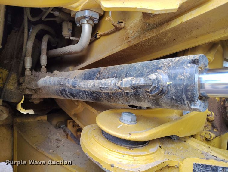 image for item EH0240 2019 Caterpillar 730 articulated haul truck