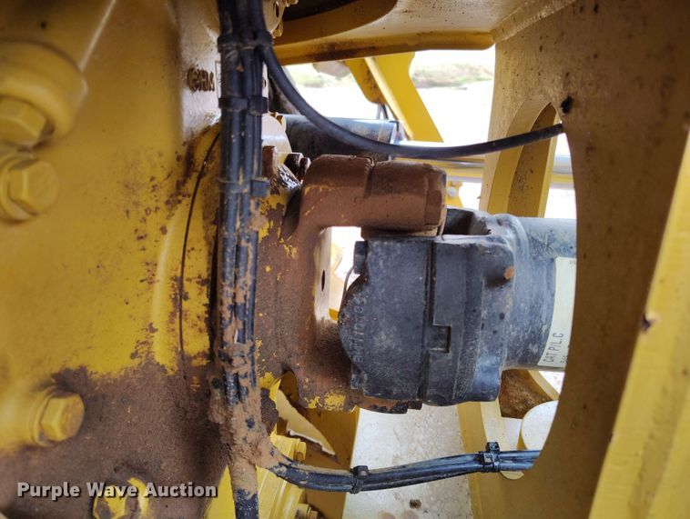 image for item EH0240 2019 Caterpillar 730 articulated haul truck